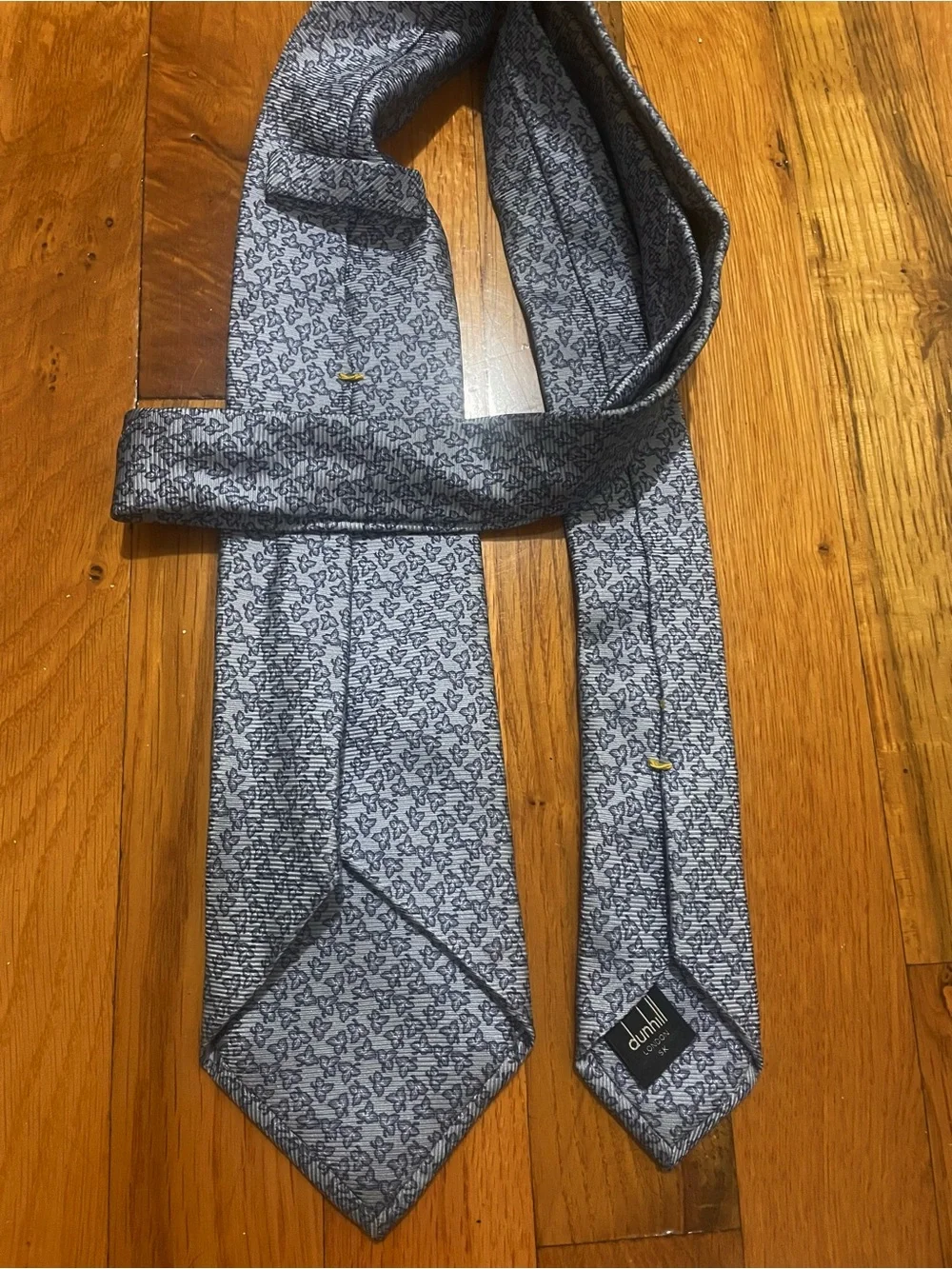 Dunhill retails $315